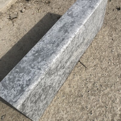 青石路沿石的專業(yè)制作、安裝與銷售服務