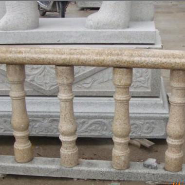 鑫茂銹石欄桿 花崗巖石雕欄桿的價格、廠家與安裝全解析